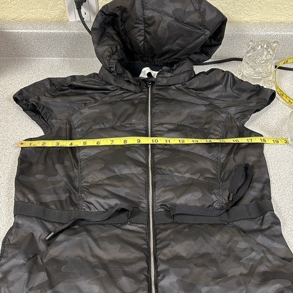 Lululemon Spring Fling Puffy Vest - Picture 9 of 10